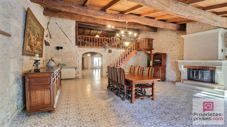 Ma-Cabane - Vente Maison SAINT NAZAIRE SUR CHARENTE, 230 m²
