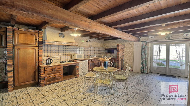Ma-Cabane - Vente Maison SAINT NAZAIRE SUR CHARENTE, 230 m²