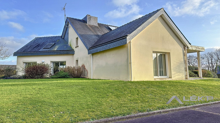 Ma-Cabane - Vente Maison Saint-Nicolas-de-Redon, 243 m²