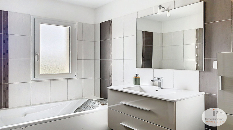 Ma-Cabane - Vente Maison SAINT-NICOLAS-DE-REDON, 116 m²