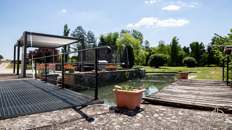 Ma-Cabane - Vente Maison SAINT-OUEN-LES-PAREY, 365 m²