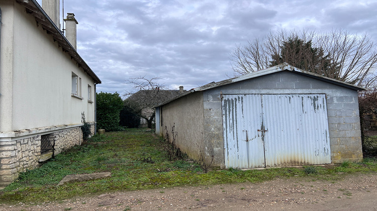 Ma-Cabane - Vente Maison SAINT-OUEN-LES-VIGNES, 69 m²