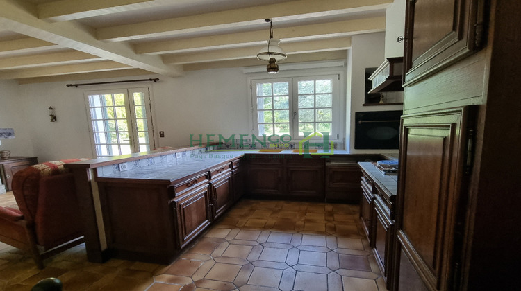 Ma-Cabane - Vente Maison Saint-Palais, 330 m²