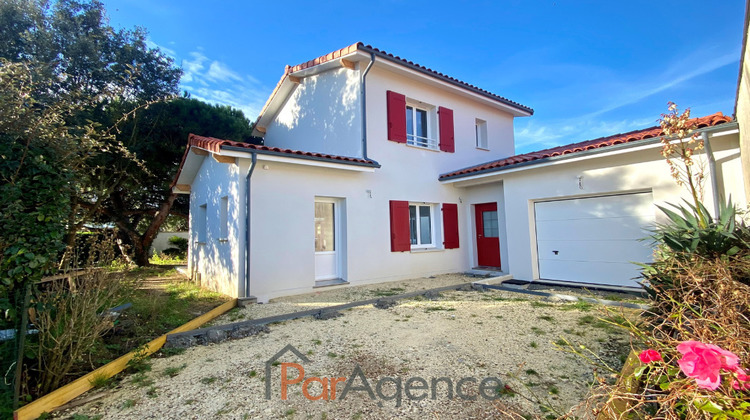 Ma-Cabane - Vente Maison Saint-Palais-sur-Mer, 125 m²