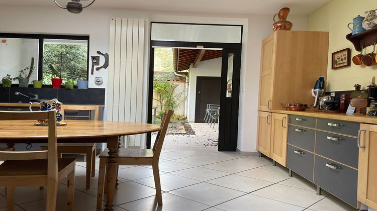 Ma-Cabane - Vente Maison SAINT-PALAIS-SUR-MER, 245 m²