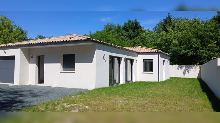 Ma-Cabane - Vente Maison SAINT-PALAIS-SUR-MER, 103 m²