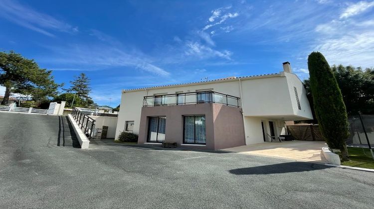 Ma-Cabane - Vente Maison SAINT-PALAIS-SUR-MER, 304 m²