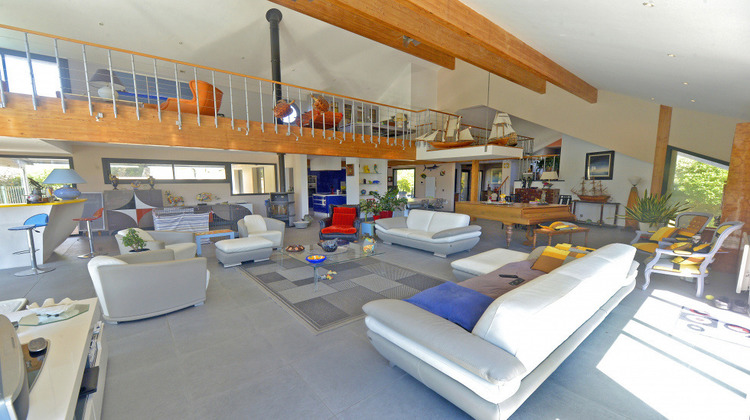 Ma-Cabane - Vente Maison SAINT-PALAIS-SUR-MER, 320 m²