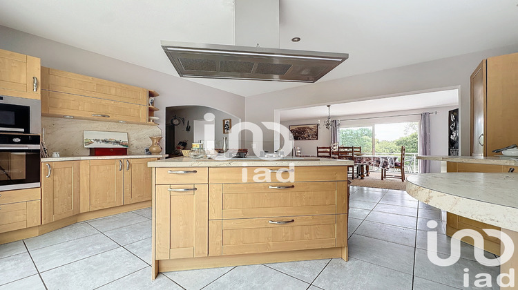 Ma-Cabane - Vente Maison Saint-Palais-sur-Mer, 224 m²