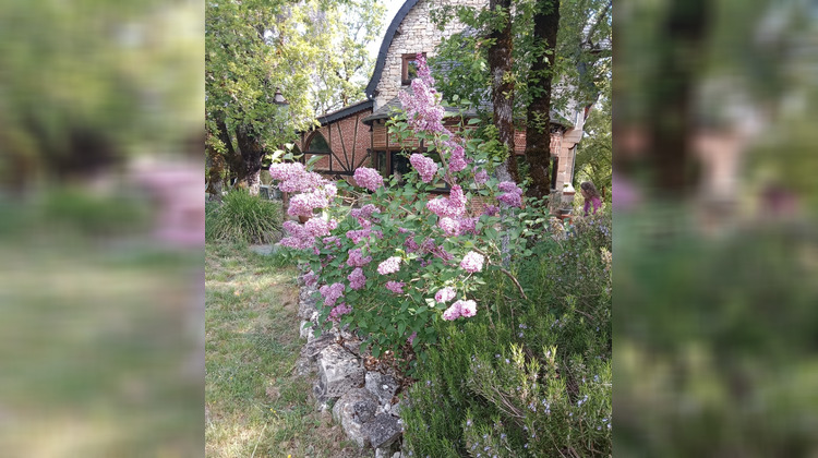 Ma-Cabane - Vente Maison Saint Pantaléon, 230 m²