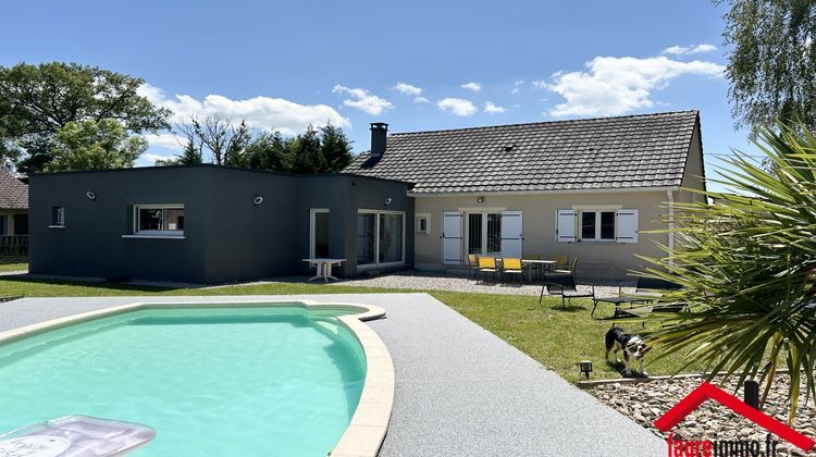 Ma-Cabane - Vente Maison Saint-Pantaléon-de-Larche, 129 m²