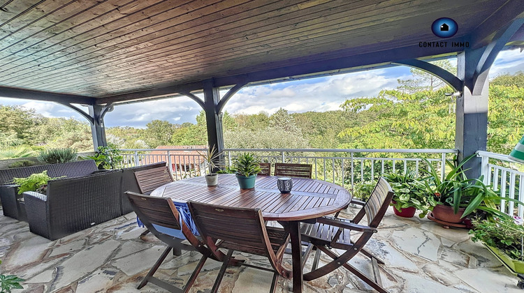 Ma-Cabane - Vente Maison Saint-Pantaléon-de-Larche, 152 m²