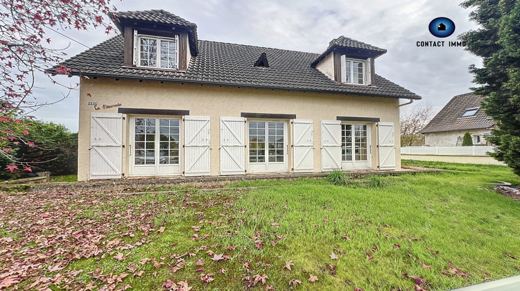 Ma-Cabane - Vente Maison Saint-Pantaléon-de-Larche, 113 m²