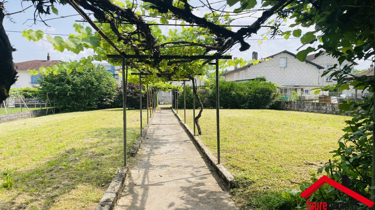 Ma-Cabane - Vente Maison Saint-Pantaléon-de-Larche, 120 m²