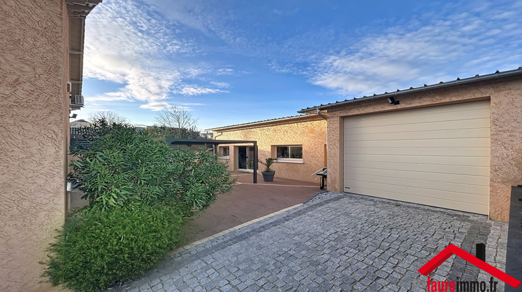 Ma-Cabane - Vente Maison Saint-Pantaléon-de-Larche, 175 m²