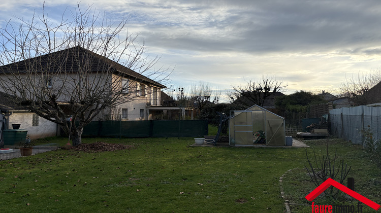 Ma-Cabane - Vente Maison Saint-Pantaléon-de-Larche, 97 m²