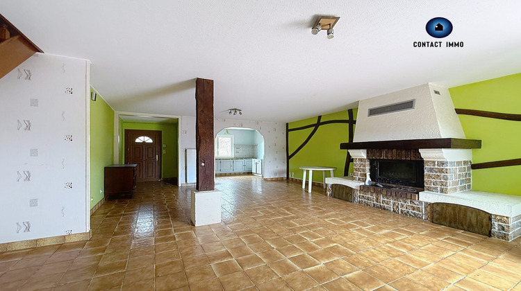 Ma-Cabane - Vente Maison Saint-Pantaléon-de-Larche, 144 m²