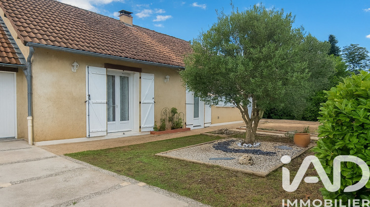Ma-Cabane - Vente Maison Saint-Pantaléon-de-Larche, 97 m²