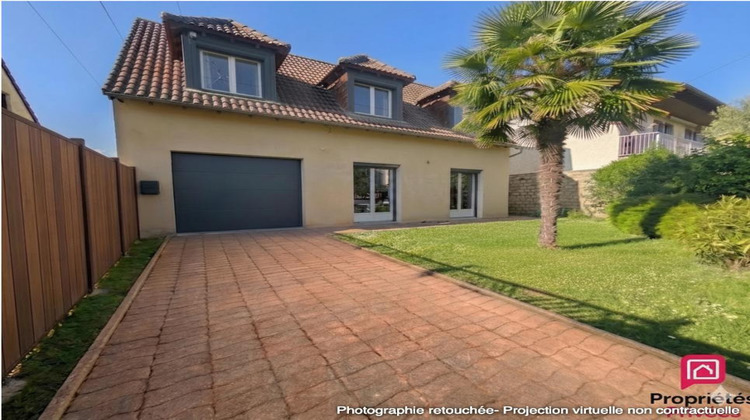 Ma-Cabane - Vente Maison SAINT PANTALEON DE LARCHE, 100 m²