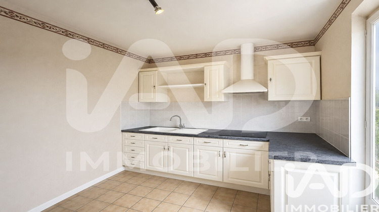 Ma-Cabane - Vente Maison Saint-Pantaléon-de-Larche, 110 m²