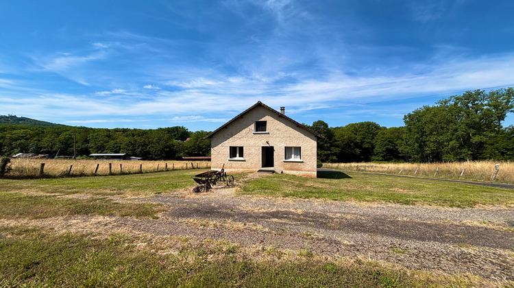Ma-Cabane - Vente Maison SAINT-PANTALEON-DE-LARCHE, 91 m²