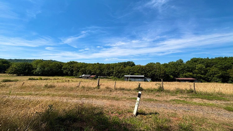 Ma-Cabane - Vente Maison SAINT-PANTALEON-DE-LARCHE, 91 m²