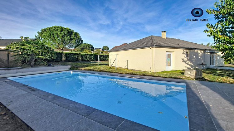 Ma-Cabane - Vente Maison Saint-Pantaléon-de-Larche, 100 m²