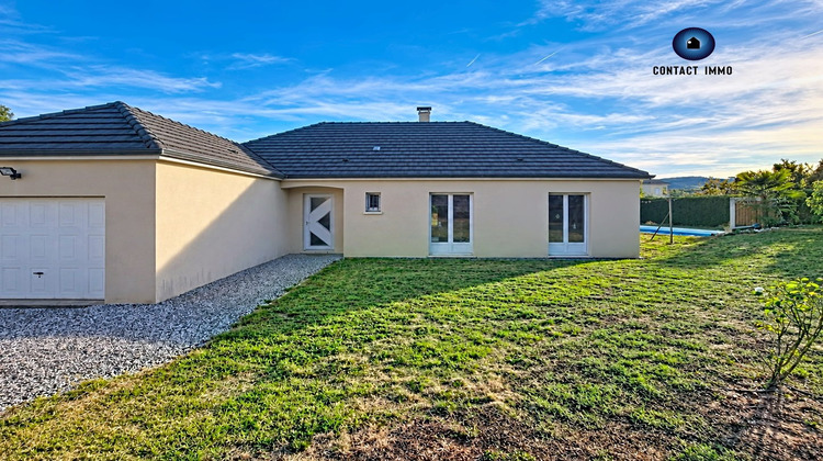 Ma-Cabane - Vente Maison Saint-Pantaléon-de-Larche, 100 m²