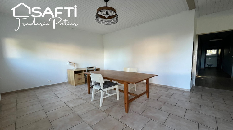 Ma-Cabane - Vente Maison Saint-Pardoux-du-Breuil, 100 m²