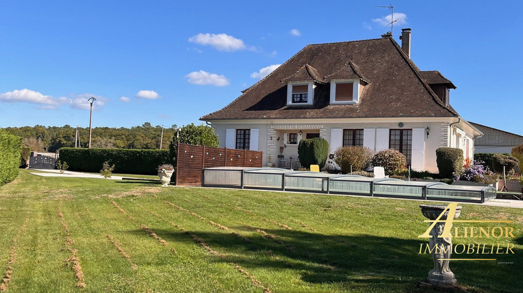 Ma-Cabane - Vente Maison SAINT-PARDOUX-LA-RIVIERE, 225 m²