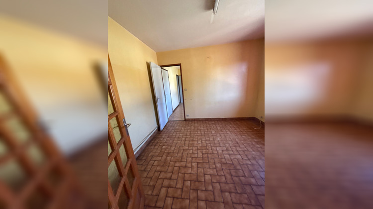 Ma-Cabane - Vente Maison SAINT-PARIZE-LE-CHATEL, 80 m²