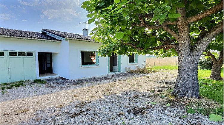 Ma-Cabane - Vente Maison SAINT-PASTOUR, 62 m²