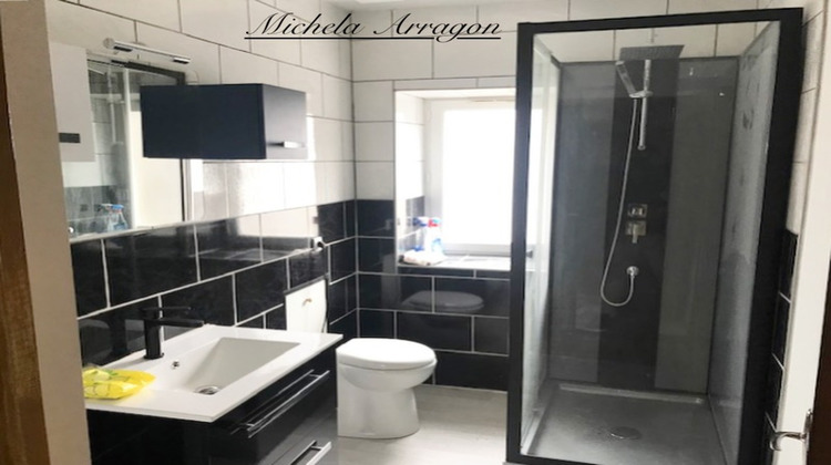 Ma-Cabane - Vente Maison SAINT PASTOUR, 74 m²