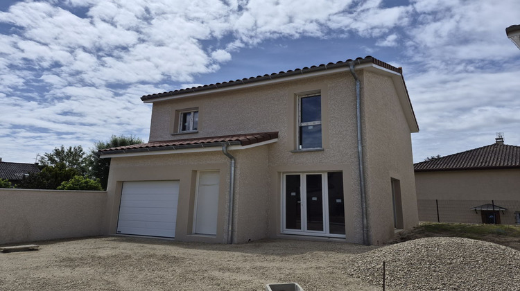 Ma-Cabane - Vente Maison SAINT PAUL DE VARAX, 93 m²