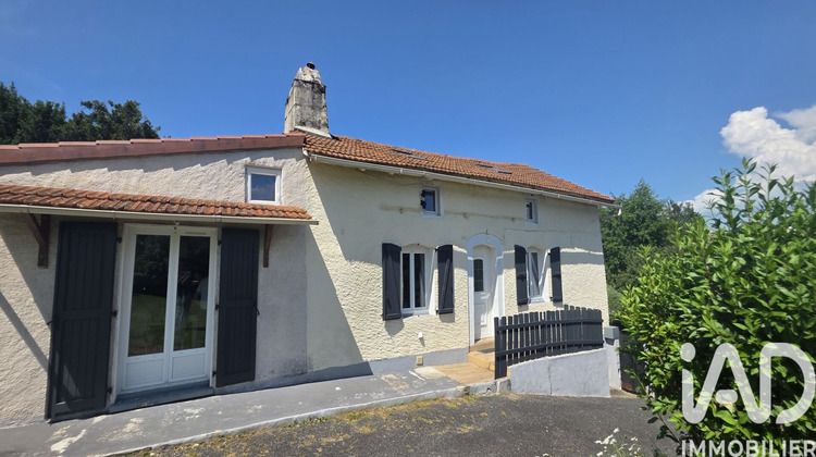 Ma-Cabane - Vente Maison Saint-Paul-des-Landes, 90 m²