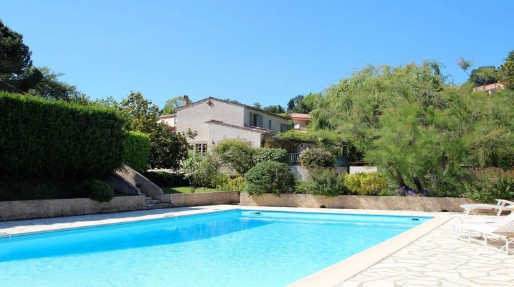 Ma-Cabane - Vente Maison Saint-Paul-en-Forêt, 300 m²