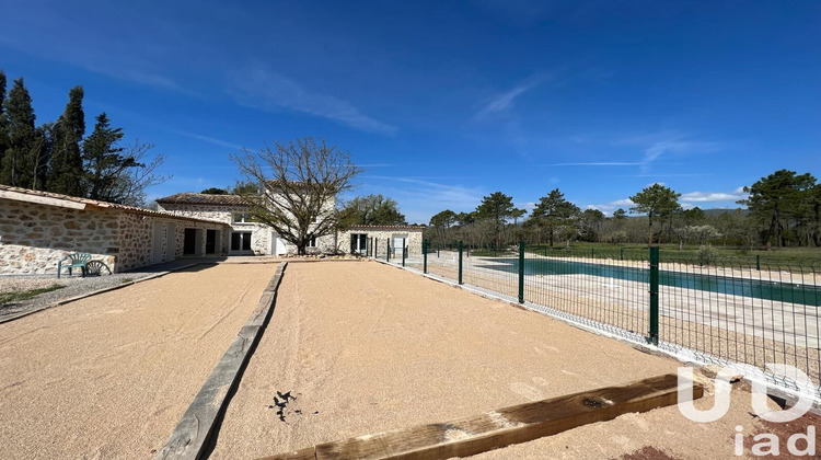 Ma-Cabane - Vente Maison Saint-Paul-en-Forêt, 214 m²