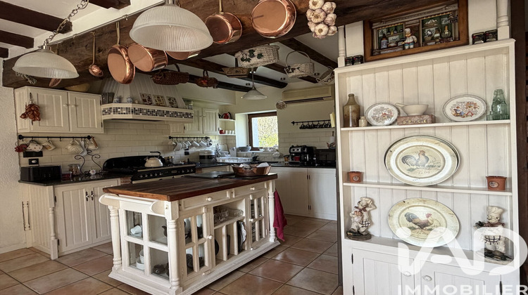 Ma-Cabane - Vente Maison Saint-Paul-en-Gâtine, 268 m²