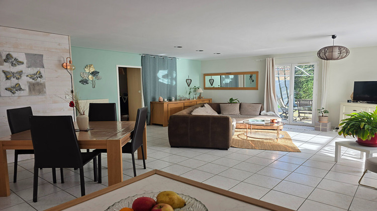 Ma-Cabane - Vente Maison SAINT-PAUL-LES-ROMANS, 90 m²