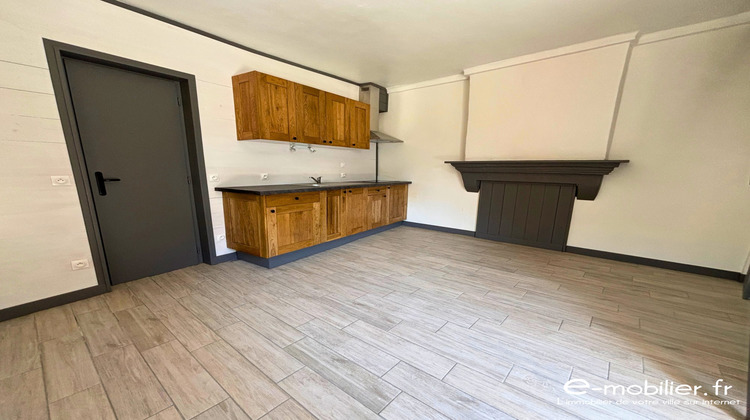 Ma-Cabane - Vente Maison SAINT-PAUL-SUR-ISÈRE, 104 m²
