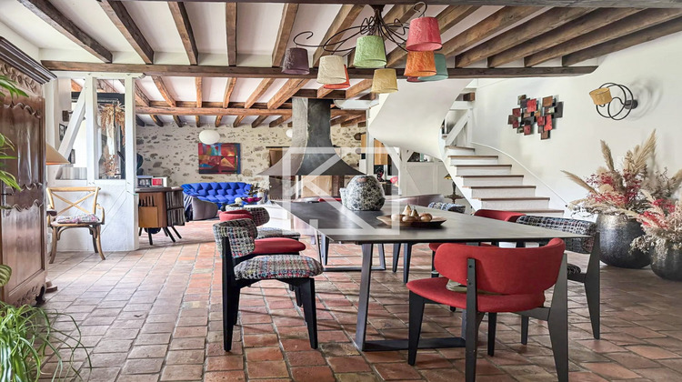 Ma-Cabane - Vente Maison Saint-Pavace, 230 m²