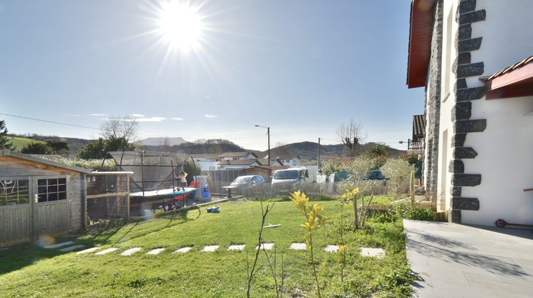 Ma-Cabane - Vente Maison Saint-Pée-sur-Nivelle, 135 m²