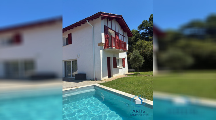 Ma-Cabane - Vente Maison Saint-Pée-sur-Nivelle, 118 m²