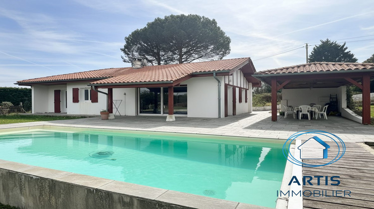 Ma-Cabane - Vente Maison Saint-Pée-sur-Nivelle, 85 m²