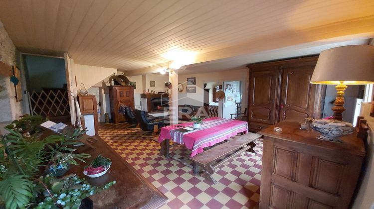 Ma-Cabane - Vente Maison SAINT-PHILIPPE-DU-SEIGNAL, 141 m²