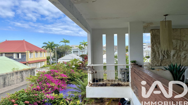 Ma-Cabane - Vente Maison Saint-Pierre, 201 m²