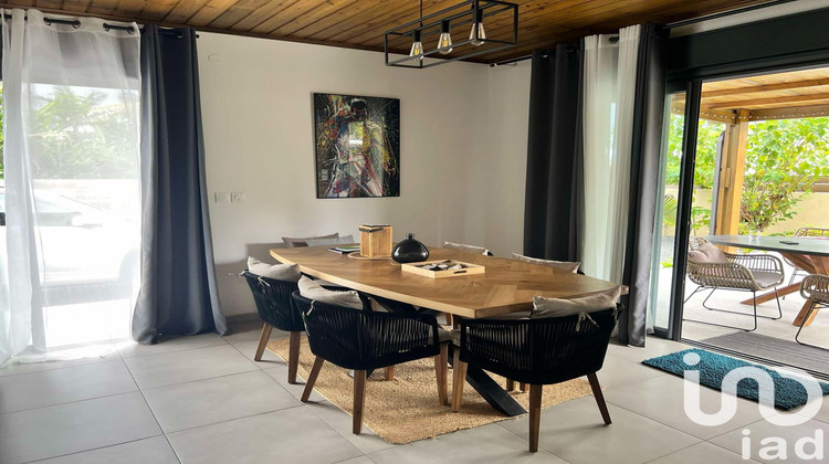 Ma-Cabane - Vente Maison Saint-Pierre, 195 m²