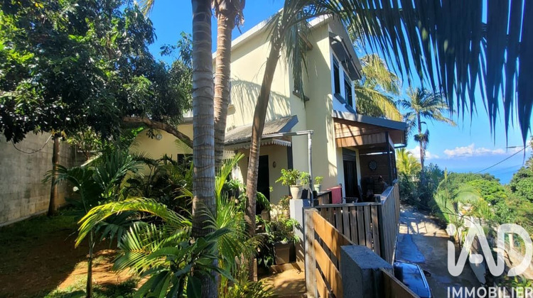 Ma-Cabane - Vente Maison Saint-Pierre, 76 m²