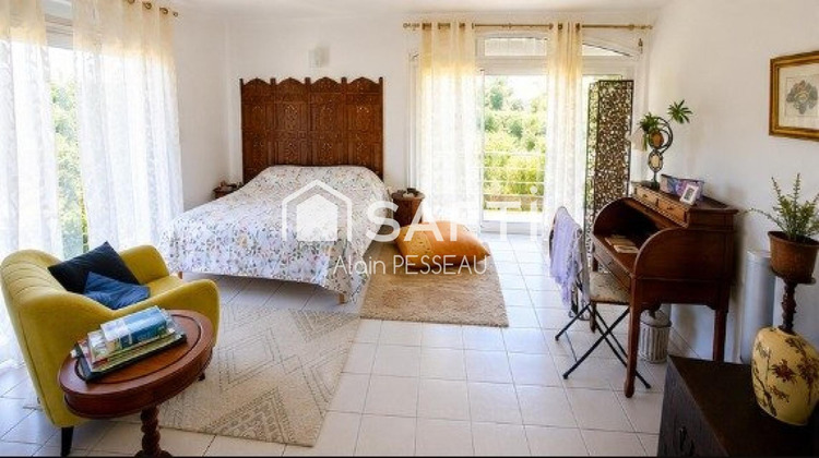 Ma-Cabane - Vente Maison Saint-Pierre, 225 m²