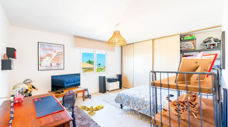 Ma-Cabane - Vente Maison Saint-Pierre, 205 m²